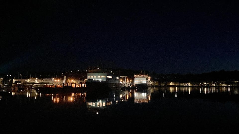 Night, View (from property/room), View (from property/room), Lake view, Lake view, Landmark view, Landmark view, Sea view, Sea view, Sunset