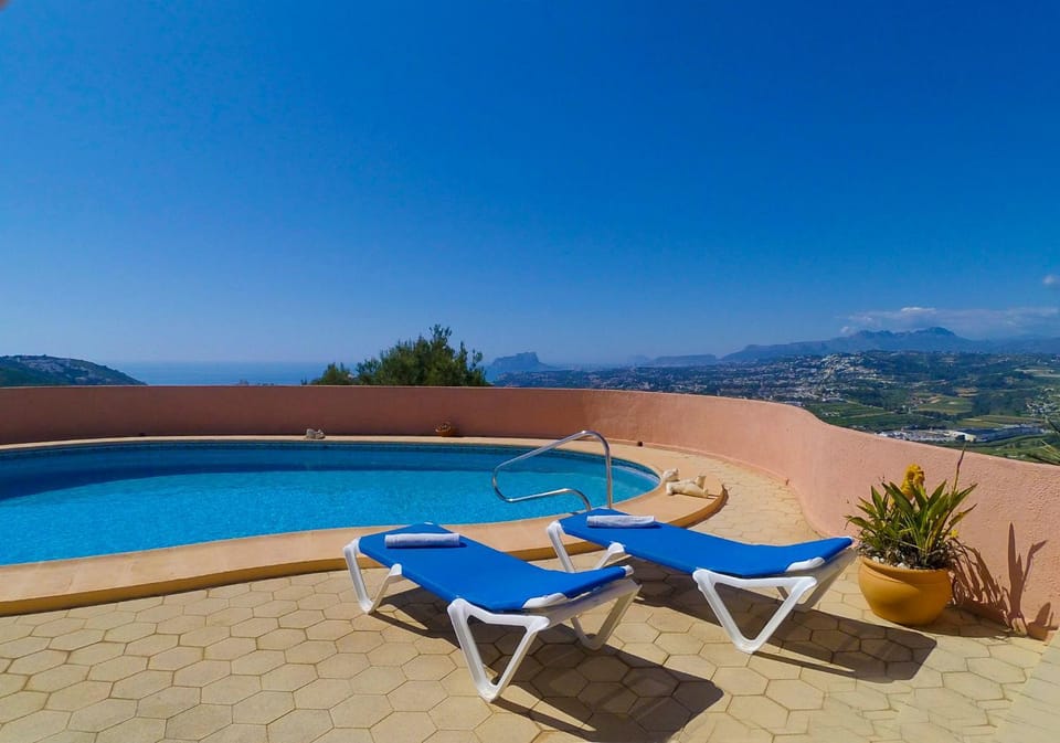 Solarium, Sea view, Area and facilities, Swimming pool