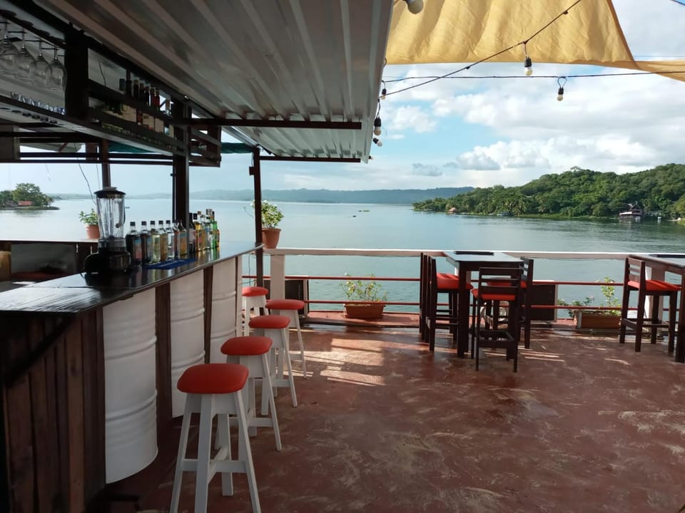 Balcony/Terrace, Lounge or bar