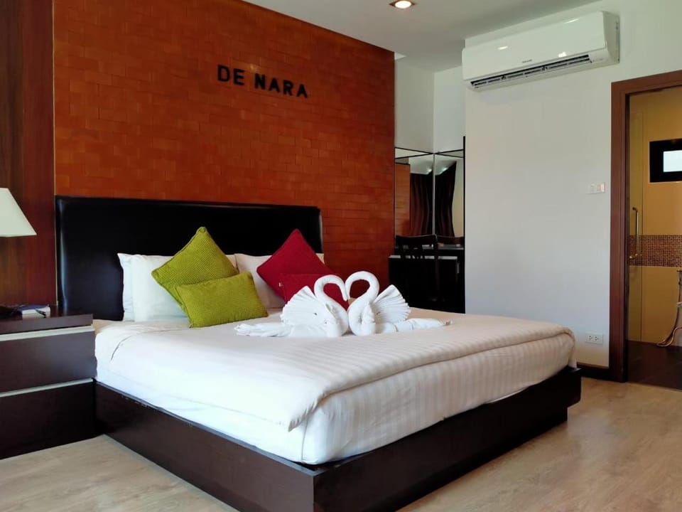 Bed, Bedroom, air conditioner