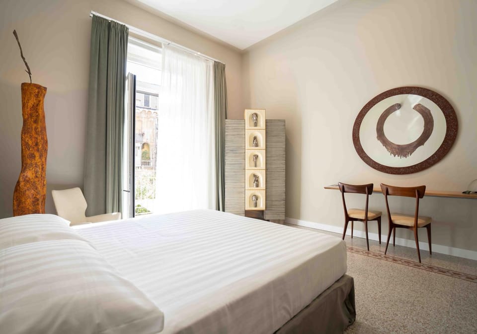 Atelier Inès Arts & Suites Bed and Breakfast in Naples