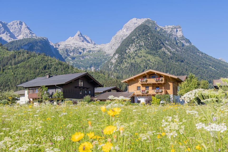 Property building, Nearby landmark, Day, Natural landscape, Mountain view
