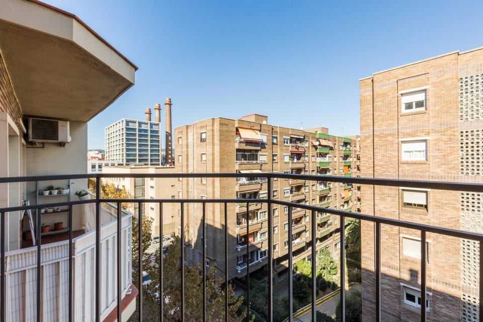 Property building, View (from property/room)