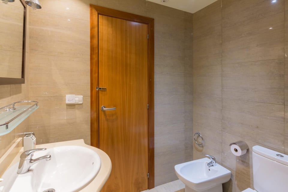 Toilet, Bathroom