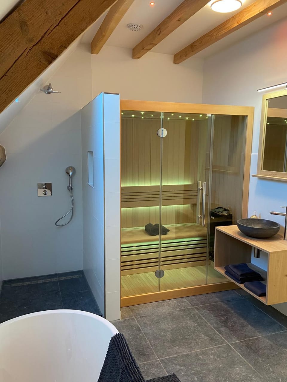 Sauna, Bathroom