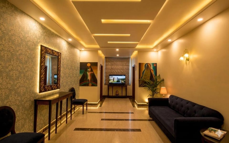 The Livin-Bani Park Hotel in Jaipur