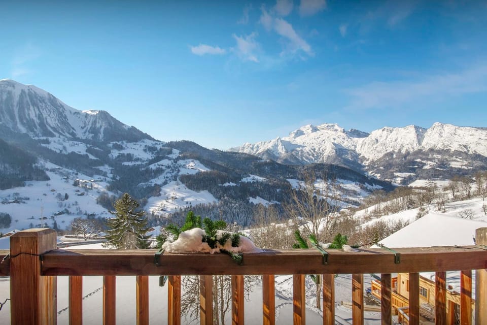 Day, Natural landscape, Winter, View (from property/room), Balcony/Terrace, Mountain view