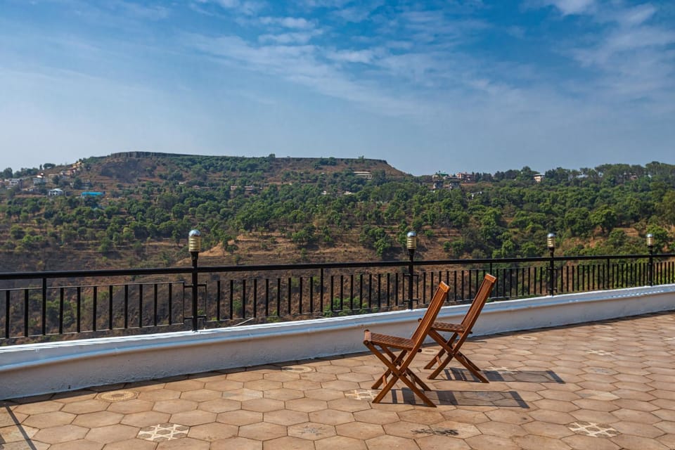 Patio, Spring, Day, Natural landscape, View (from property/room), Balcony/Terrace, Mountain view