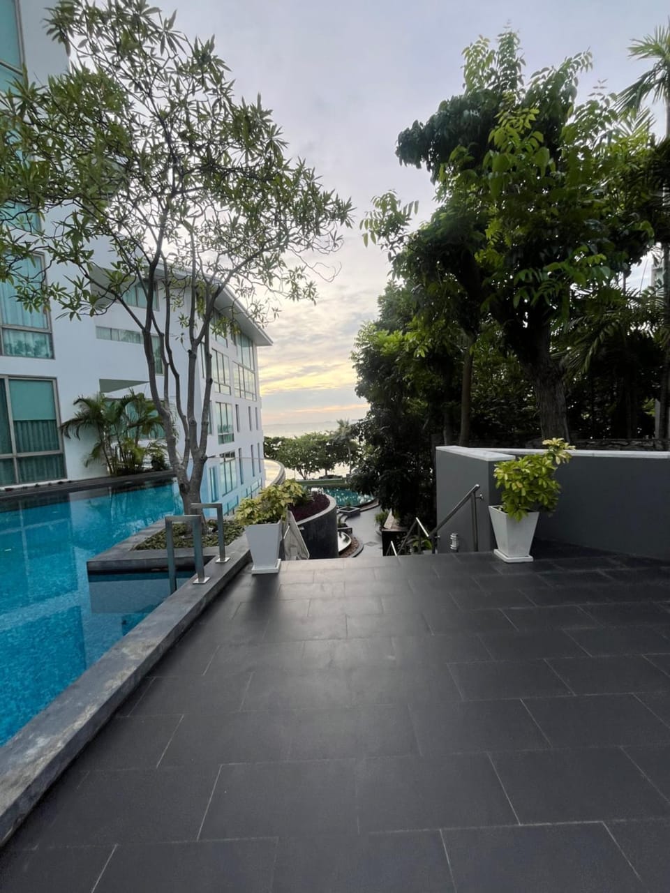 Sanctuary Wangomat 2 BR 2 BA Apartment in Pattaya City