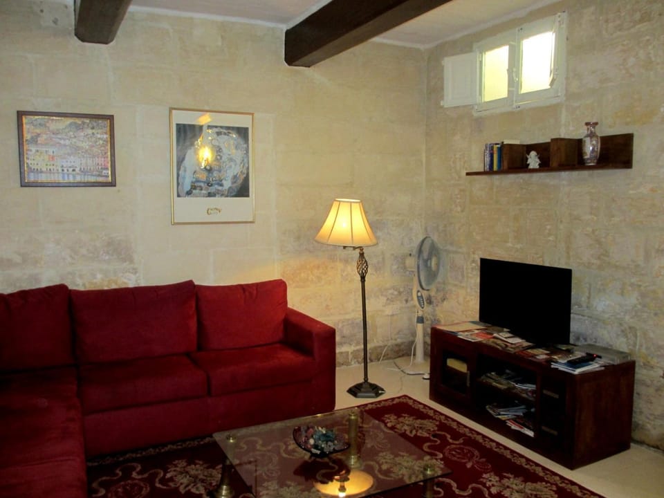 19th Century Apartment Apartment in Sliema