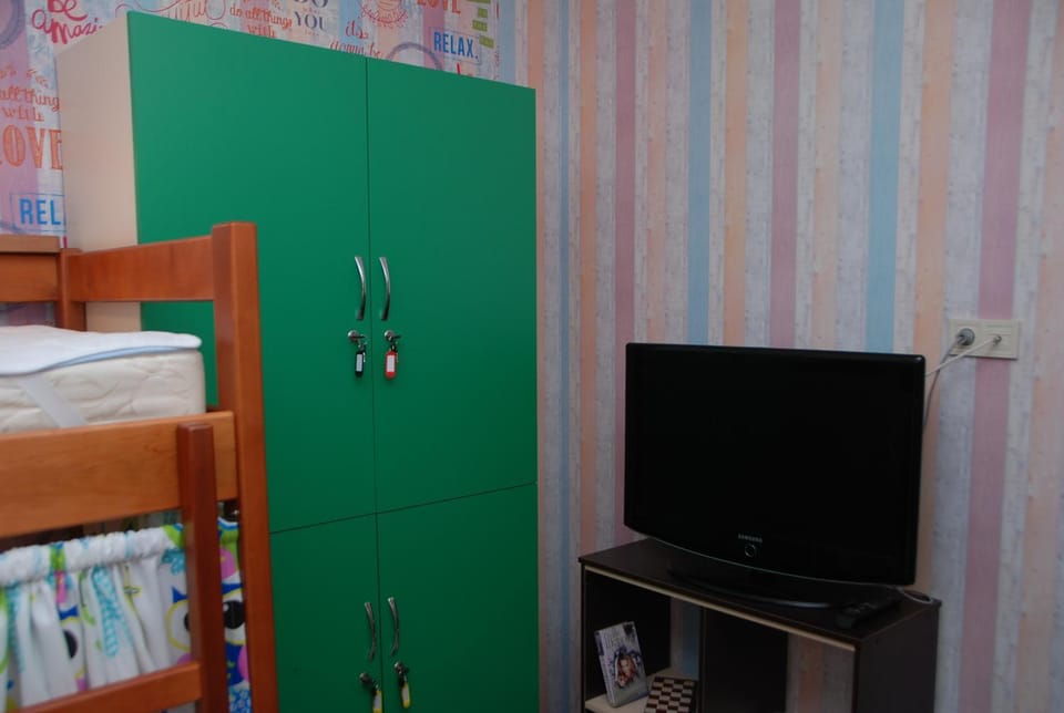 Green Apple Hostel Hostel in Kiev City - Kyiv