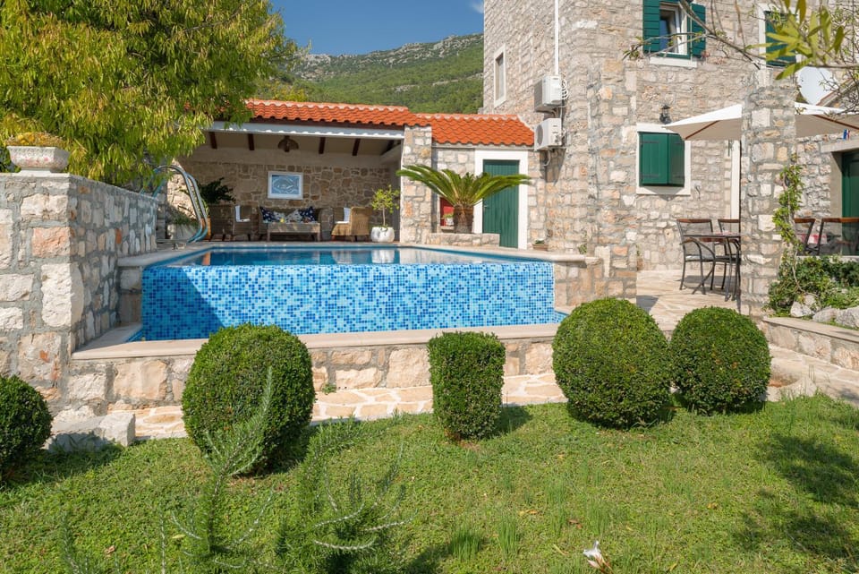 BBQ facilities, Garden, Balcony/Terrace, Swimming pool