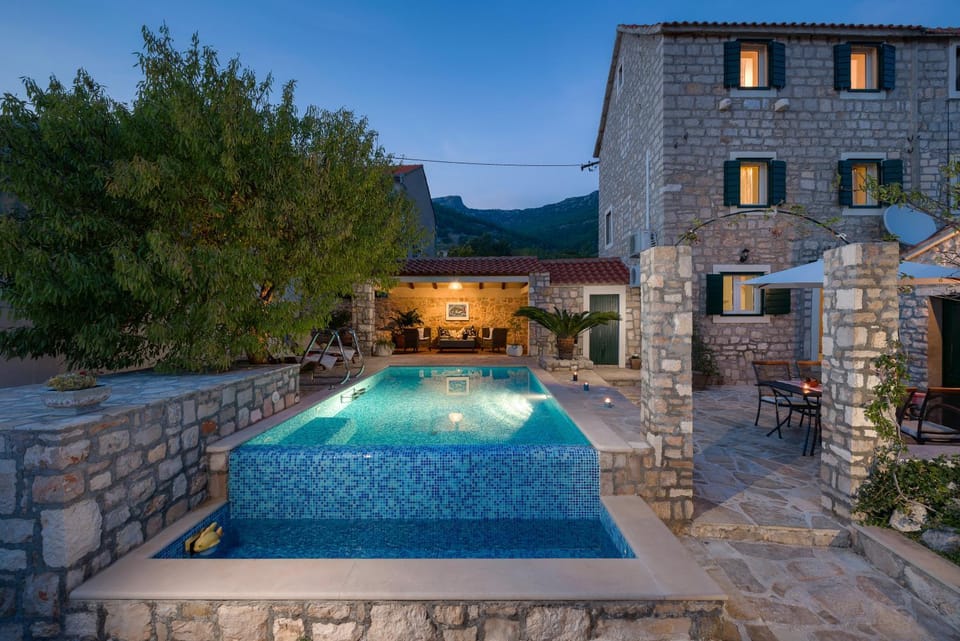 BBQ facilities, Garden, Balcony/Terrace, Swimming pool, Swimming pool