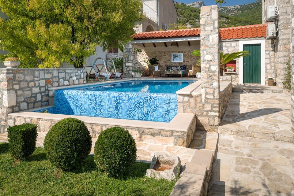 BBQ facilities, Garden, Balcony/Terrace, Swimming pool, Swimming pool