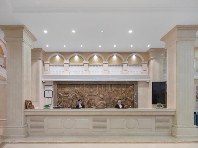 Vienna International Hotel Shanghai Humin Road Hotel in Shanghai