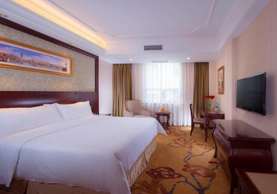 Vienna Hotel Guangzhou Shiling Hotel in Guangzhou