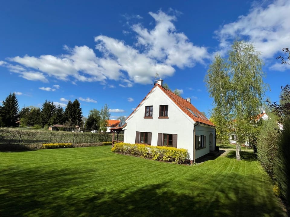 Property building, Garden, Garden view