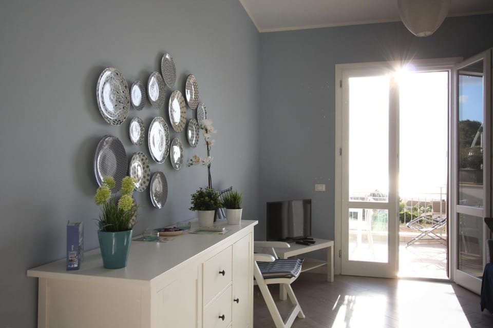 Living room, Sea view