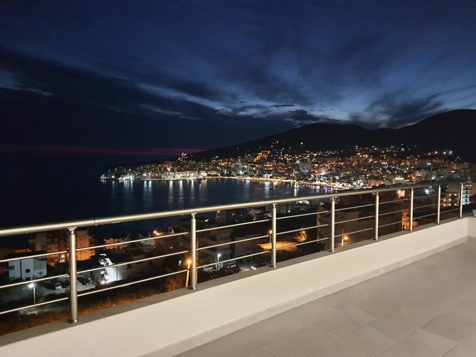 Balcony/Terrace, City view, Sea view