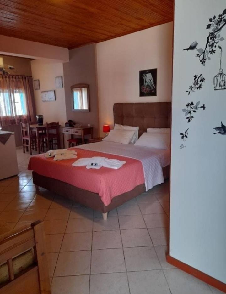 Delfini Apartment hotel in Euboea