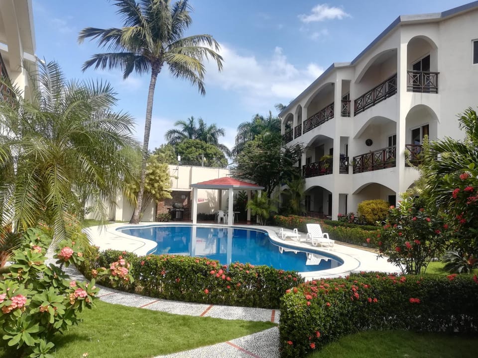 Property building, Patio, Garden, Garden view, Pool view, Swimming pool