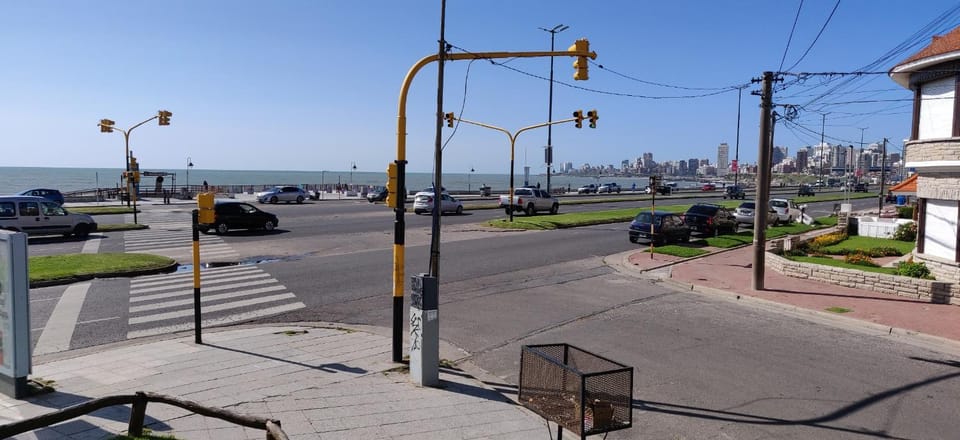 City view, Street view