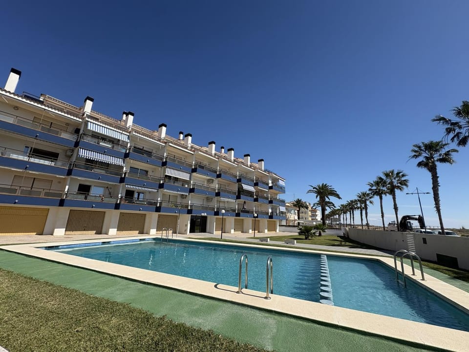 Property building, Pool view, Swimming pool