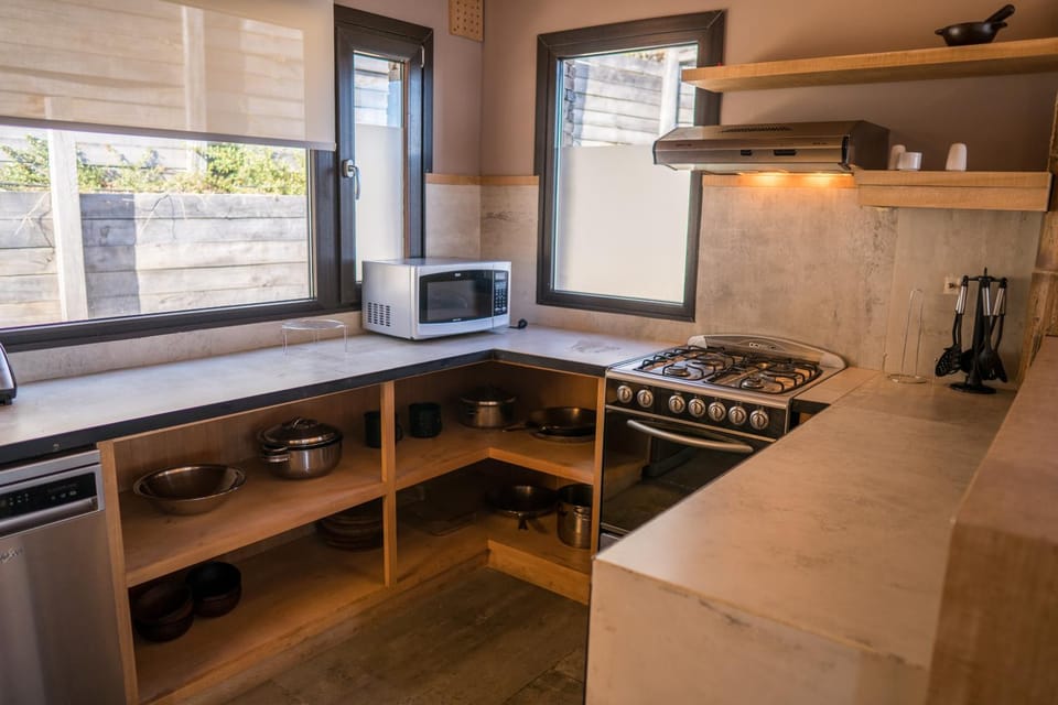 dishwasher, microwave, oven, kitchen