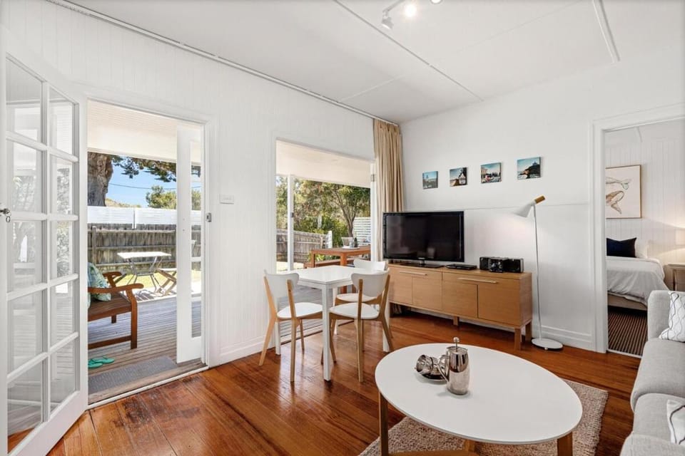 Sorrento Beach Cottages No.1 - in the heart of Sorrento Villa in Melbourne Road