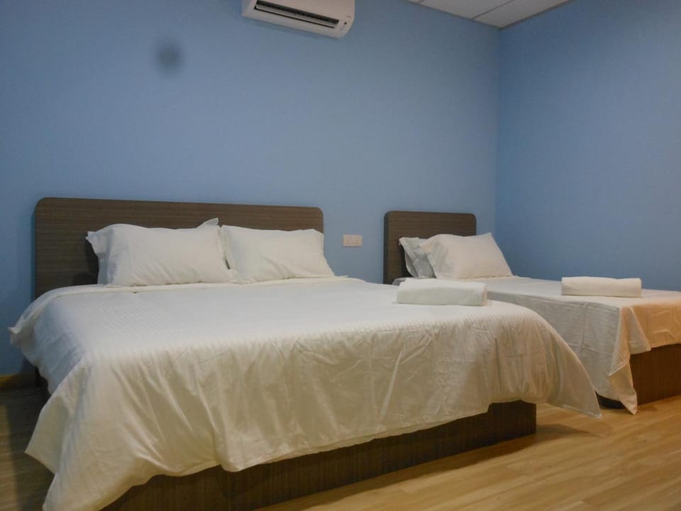 Eiman Homestay, Kluang House in Johor