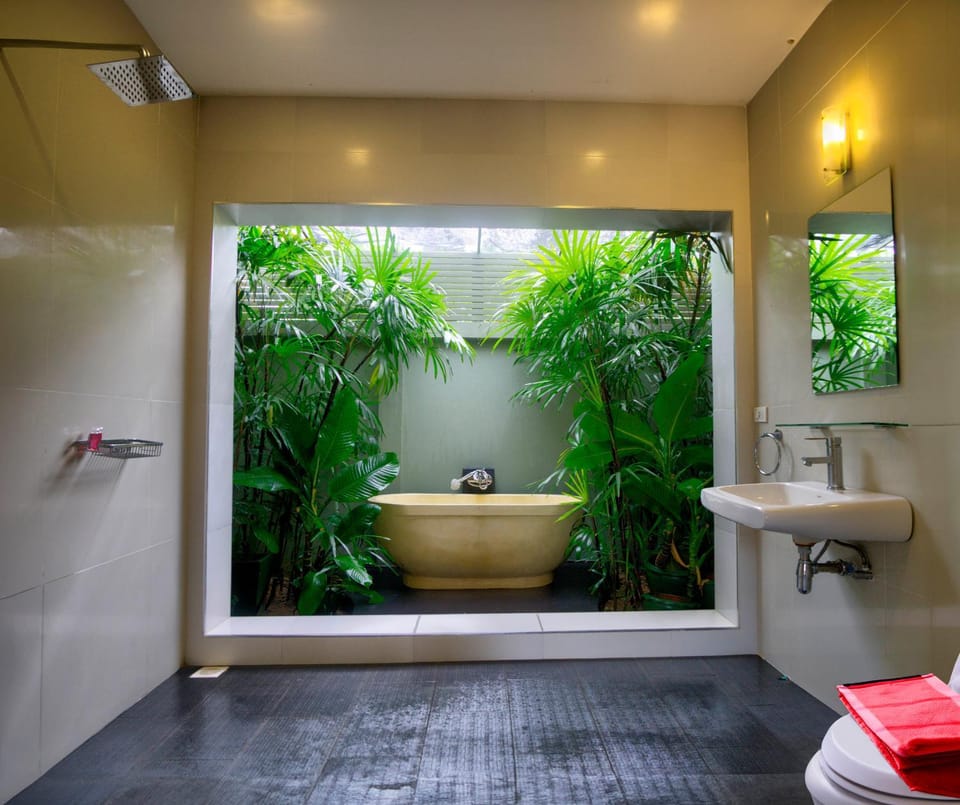 Shower, Toilet, Bathroom, Bath, towels