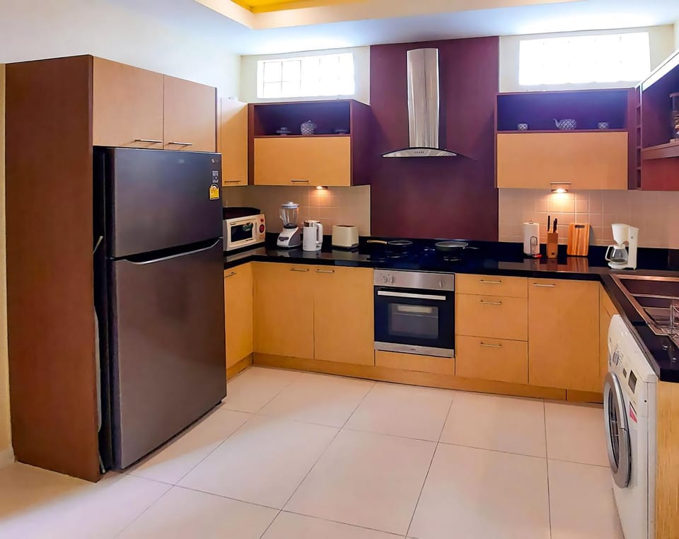 oven, stove, toaster, washing machine, kitchen
