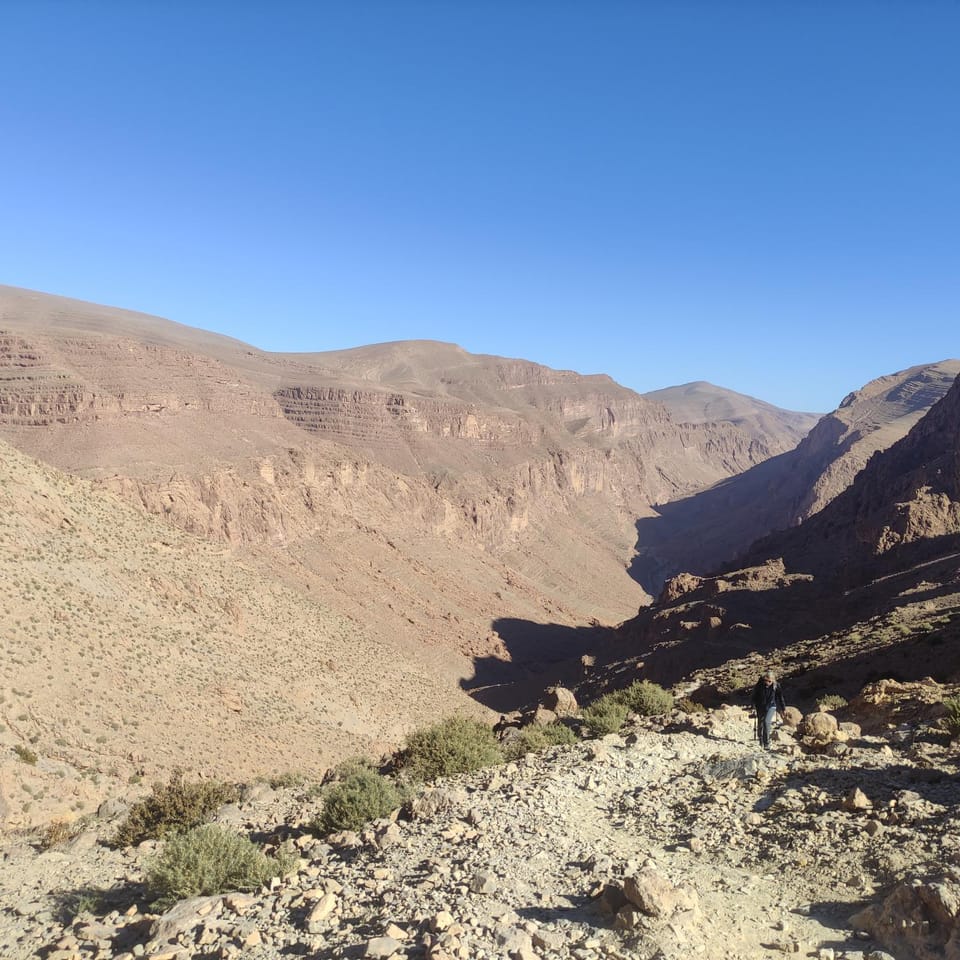 Nearby landmark, Day, Natural landscape, Mountain view