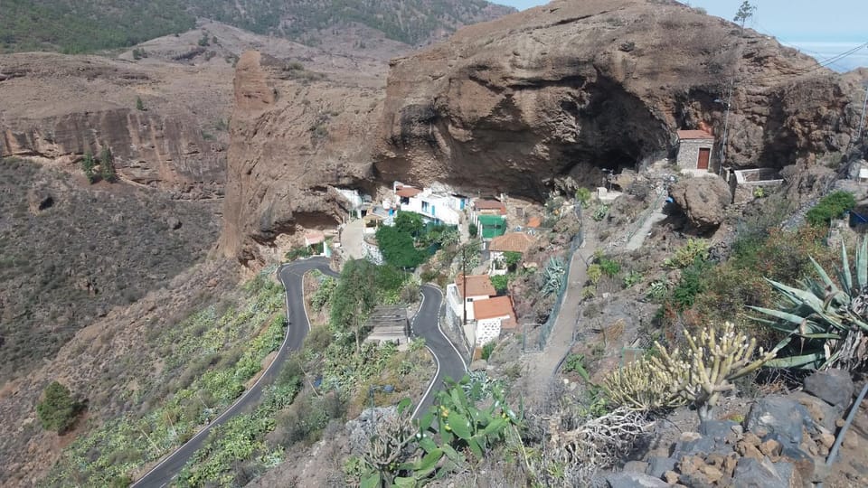 Casa Cueva Manuel y María House in Comarca Sur