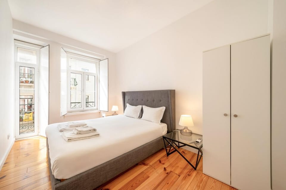 GuestReady - Stylish apt w/ balcony in Graca Apartment in Lisbon