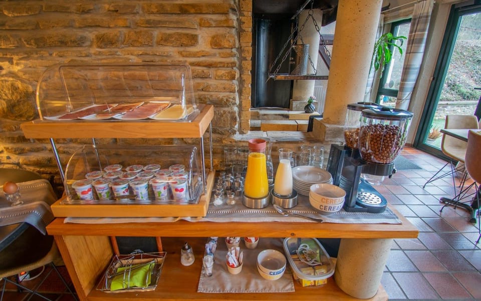 Buffet breakfast