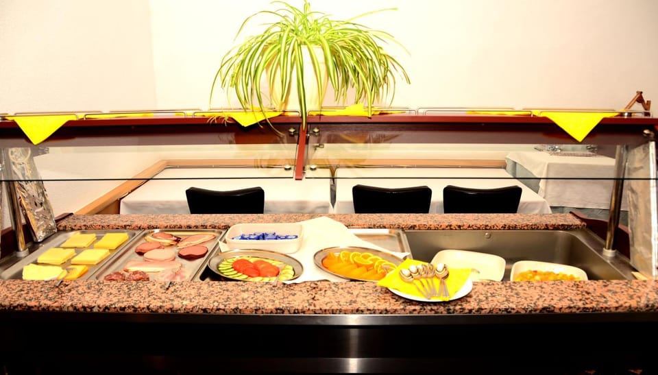 Buffet breakfast