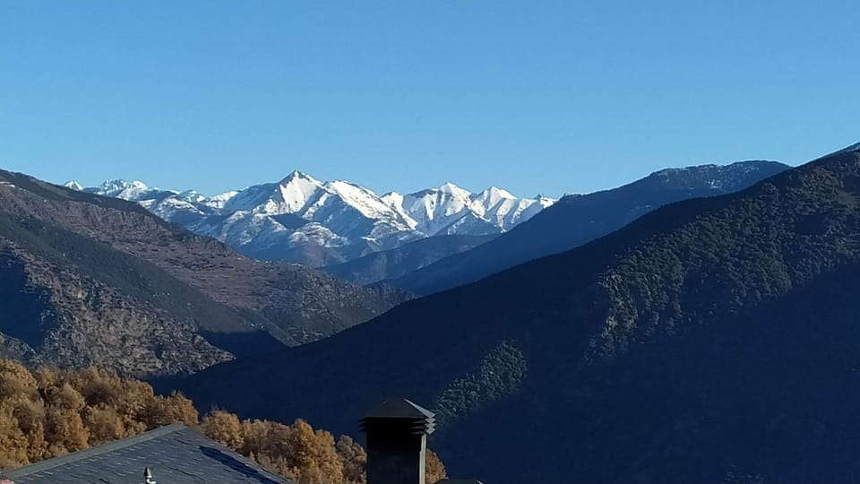 View (from property/room), Mountain view