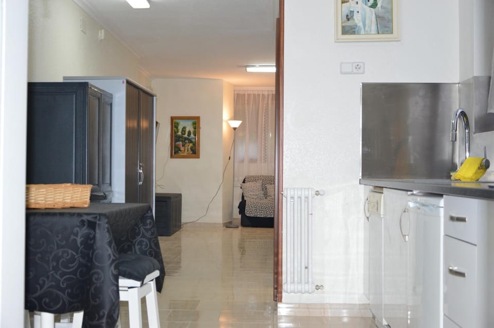 Kitchen or kitchenette, Decorative detail