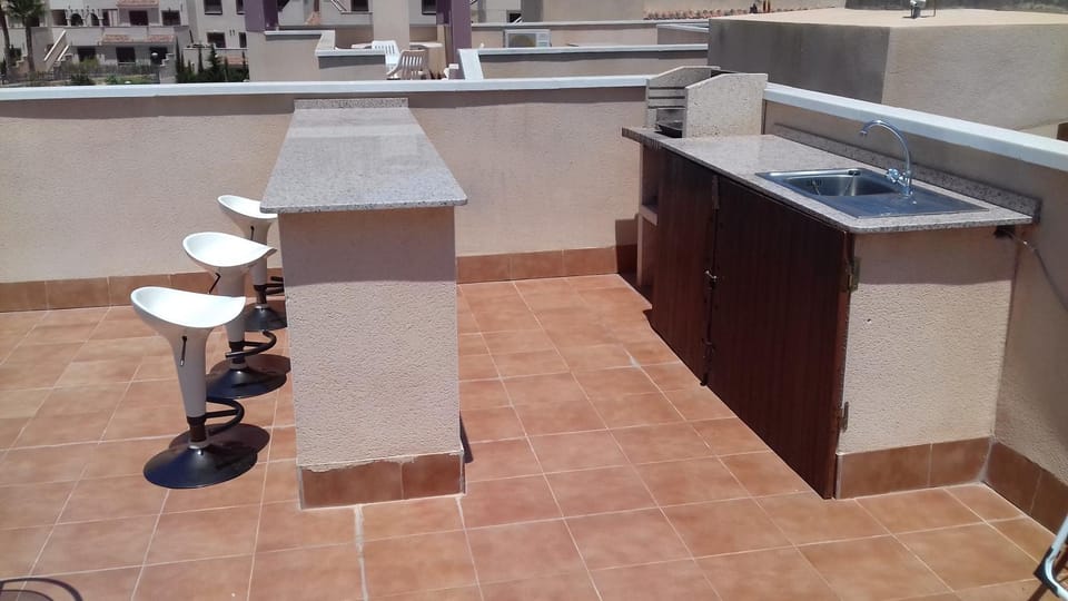 BBQ facilities, Balcony/Terrace