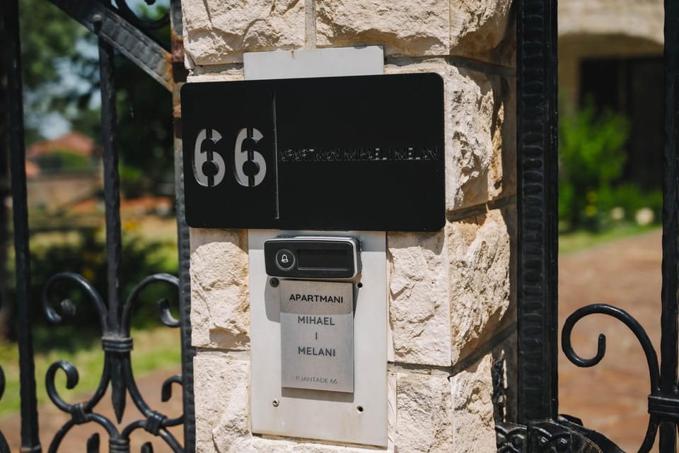 Apartments Mihael and Melani Apartment in Istria County