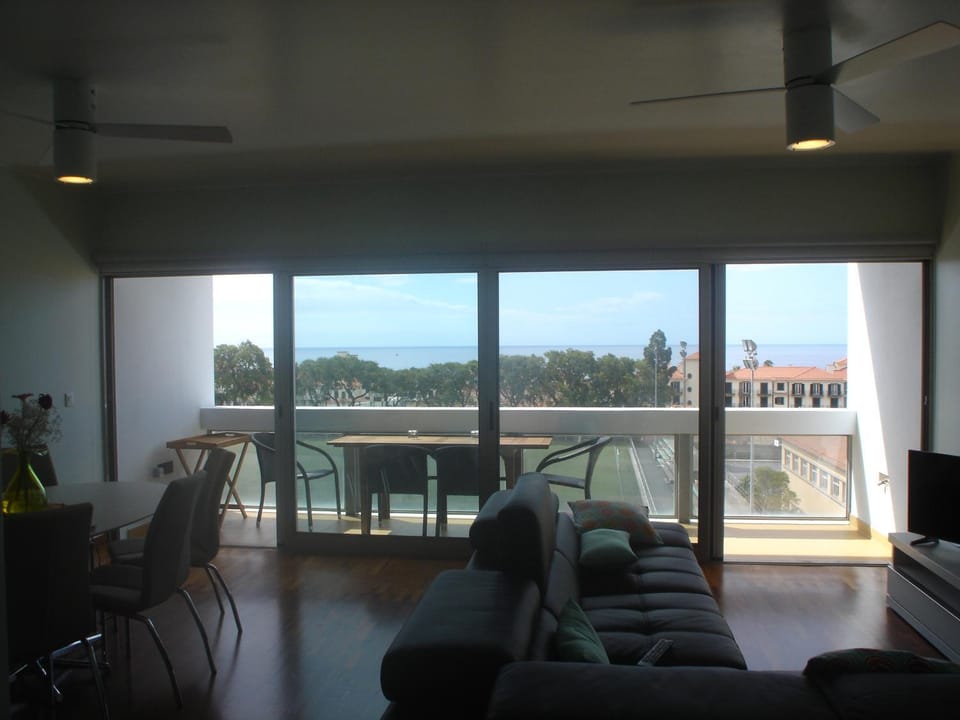 Living room, Sea view
