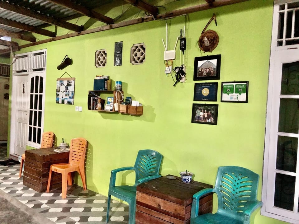 Seating area