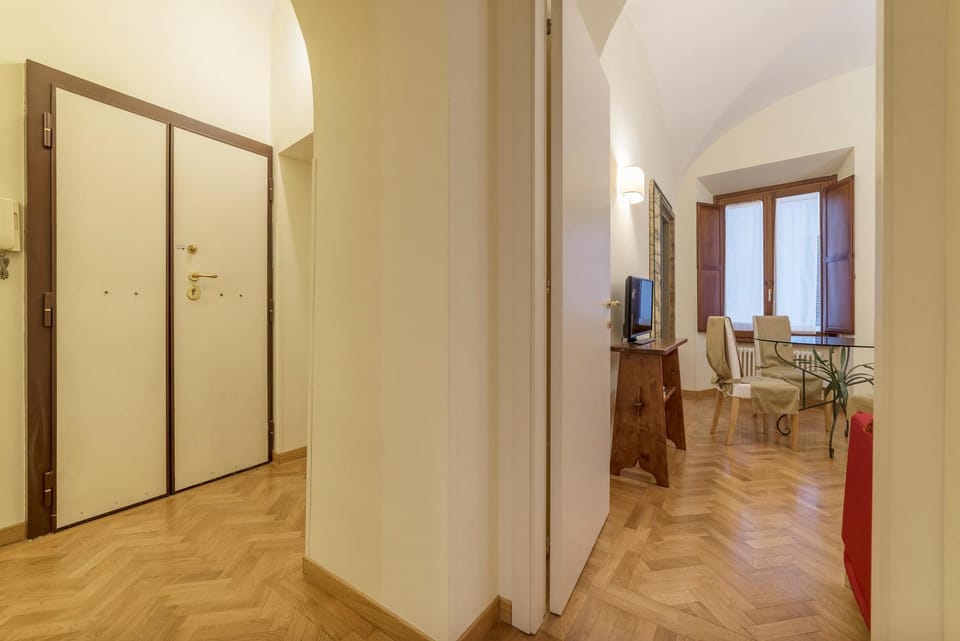 Casa Cornacchie - FromHometoRome Apartment in Rome