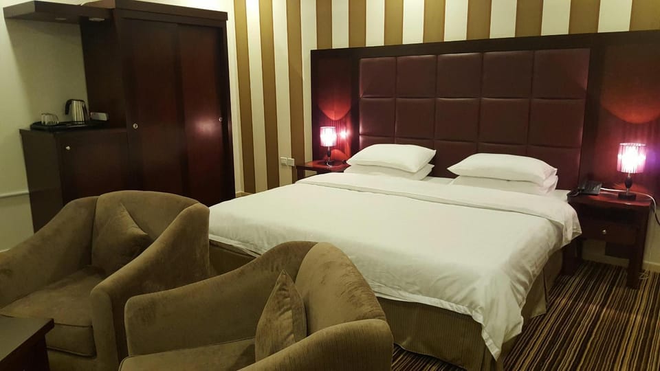 اجنحة ايلاف الاندلس - شقق مخدومة اقتصادي Elaf Suites Economy Serviced Apartments Apartment hotel in Jeddah