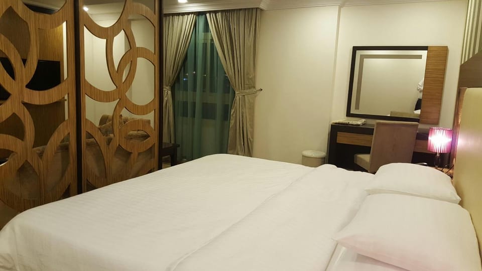 اجنحة ايلاف الاندلس - شقق مخدومة اقتصادي Elaf Suites Economy Serviced Apartments Apartment hotel in Jeddah