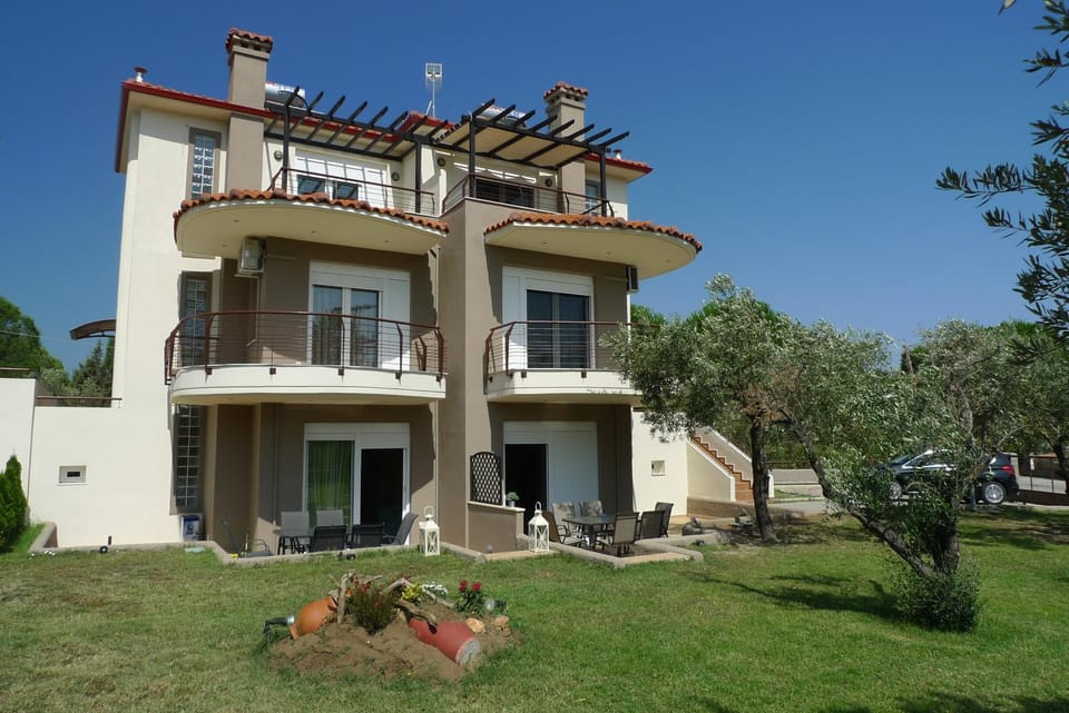 Excellent Villa Villa in Halkidiki