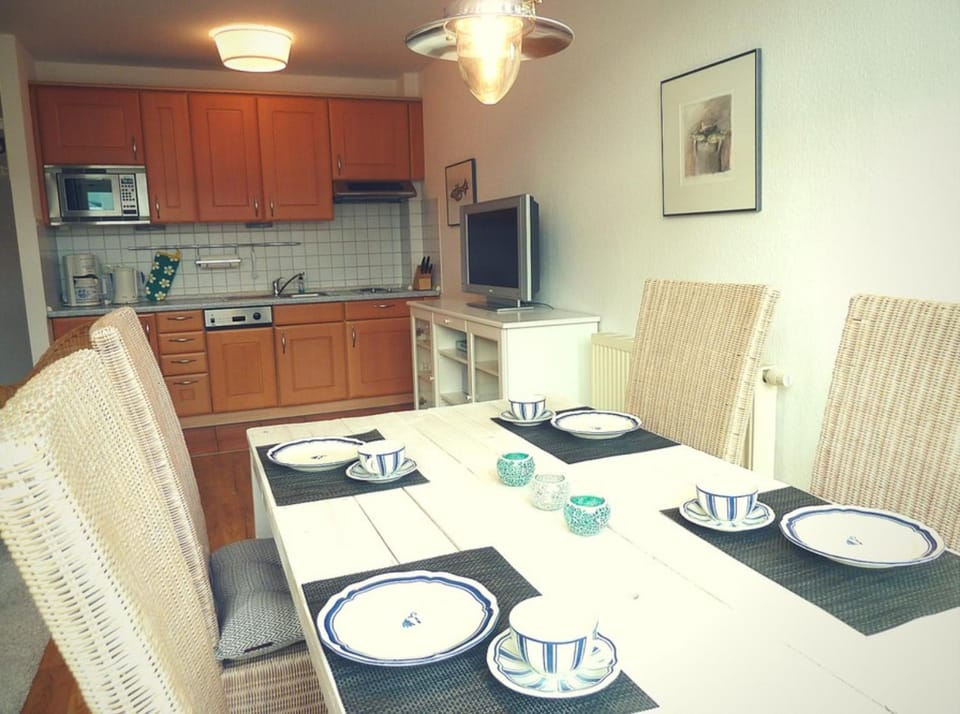 Decorative detail, Dining area