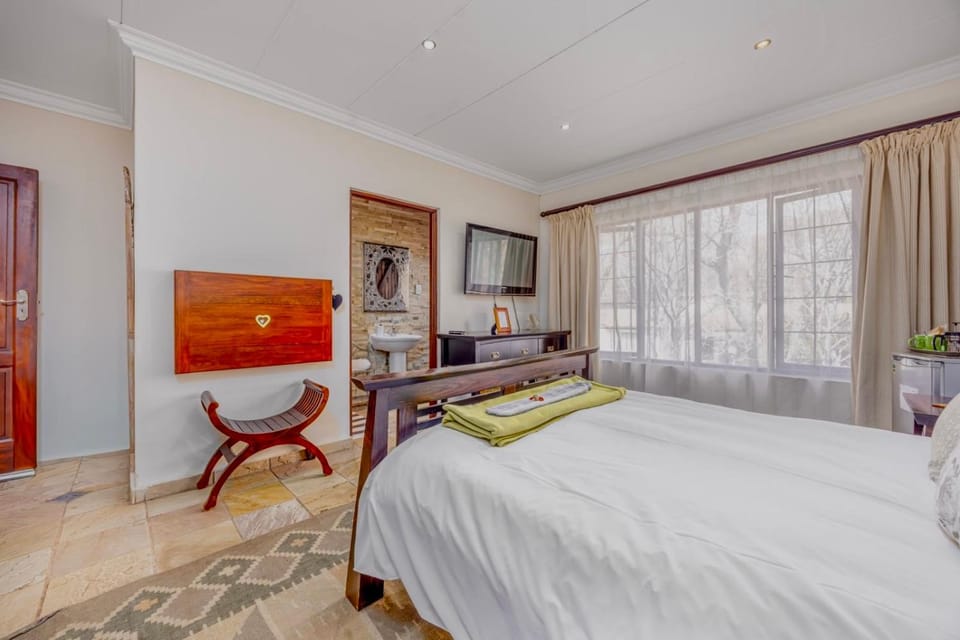 Bed, Bathroom, Bedroom