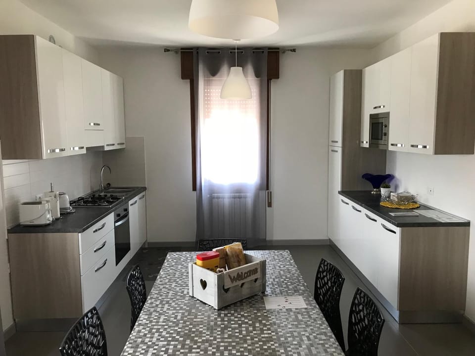 Other, Dining area